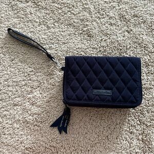 Vera Bradley | RFID All in One Crossbody Wallet in Quilted Classic Navy